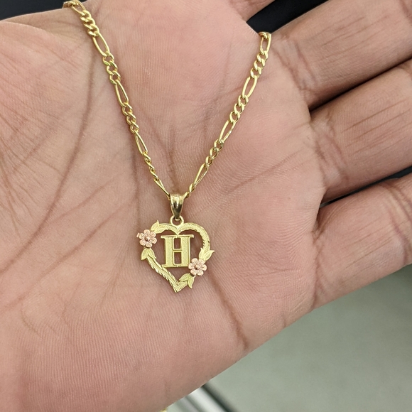 10kt Real Gold Figaro Chain and Pendant
